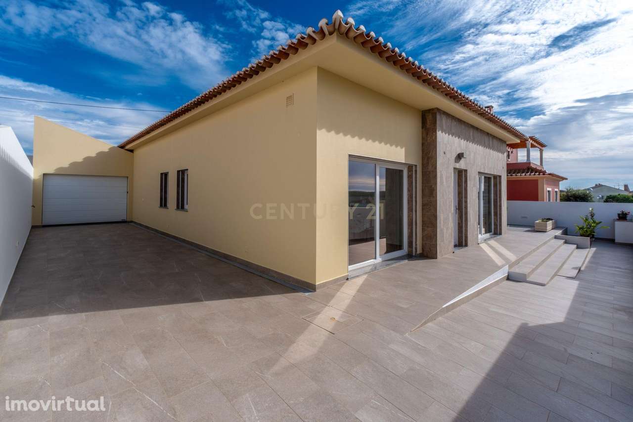 MORADIA ISOLADA TÉRREA T3 COM PISCINA AQUECIDA - ASSENTA (São Pedro d - Grande imagem: 3/49