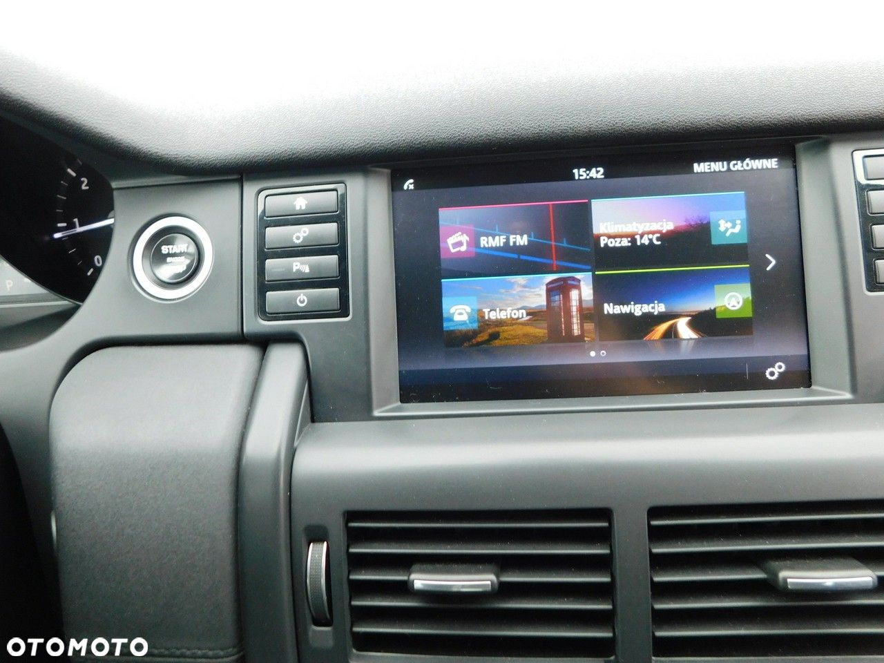 Land Rover Discovery Sport - 23