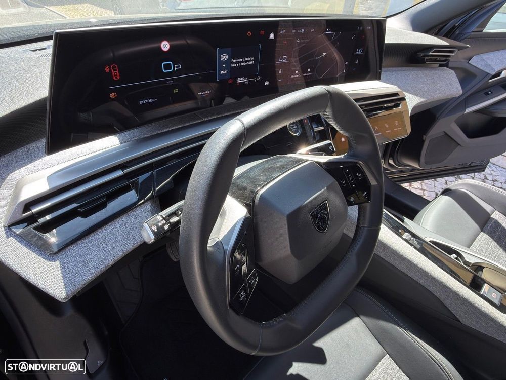 Peugeot 3008 1.2 Hybrid Allure e-DCS6 - 13