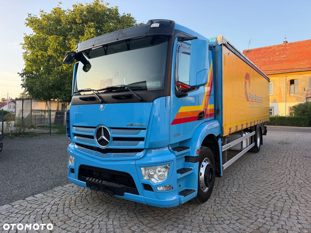 Mercedes-Benz Antos