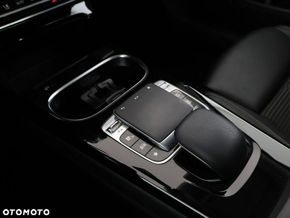 Mercedes-Benz Klasa A 220 7G-DCT Progressive - 30
