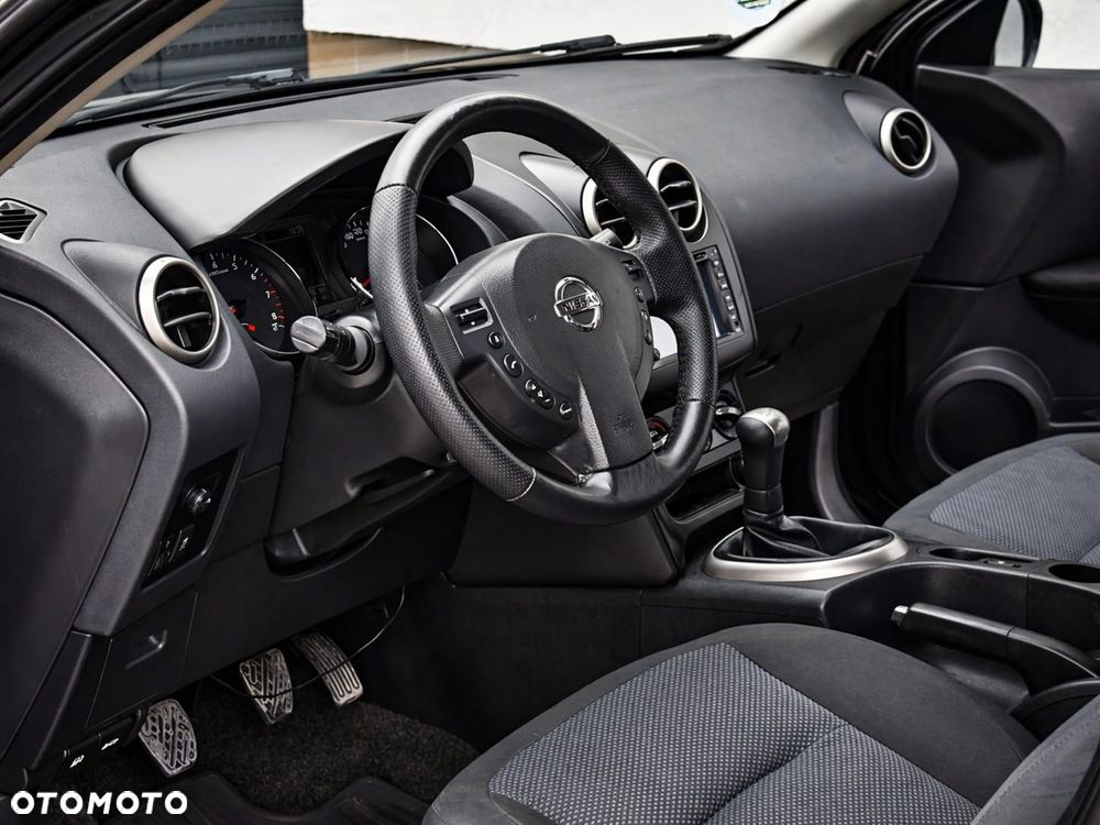 Nissan Qashqai 1.6 Tekna Pack - 10