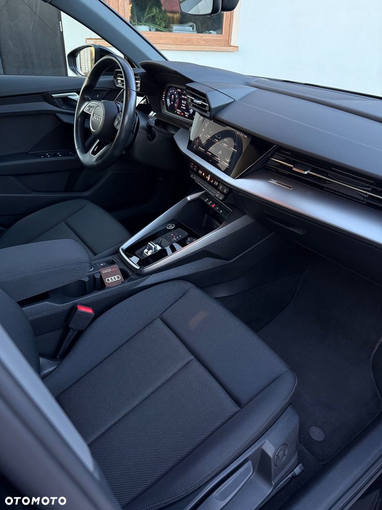 Audi A3 Sportback - 21