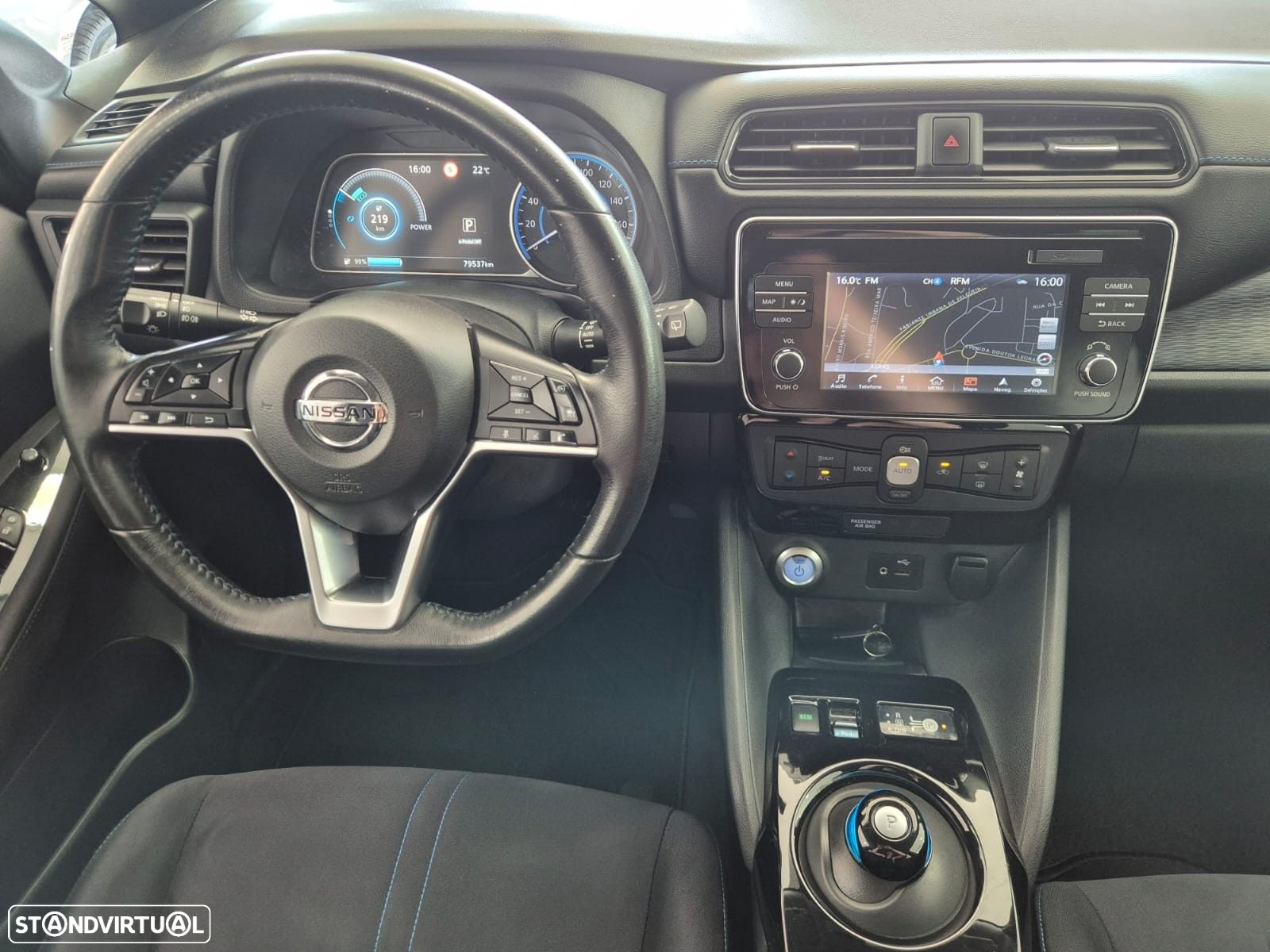 Nissan Leaf N-Connecta - 11