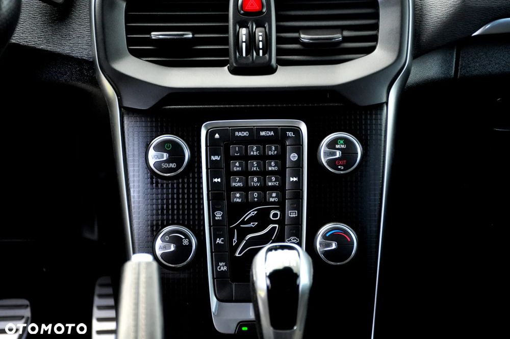 Volvo V40 D2 RDesign - 37