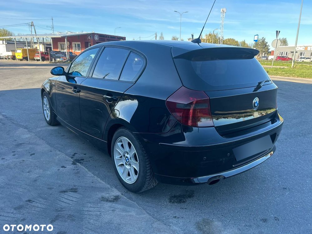 BMW Seria 1 116i - 3