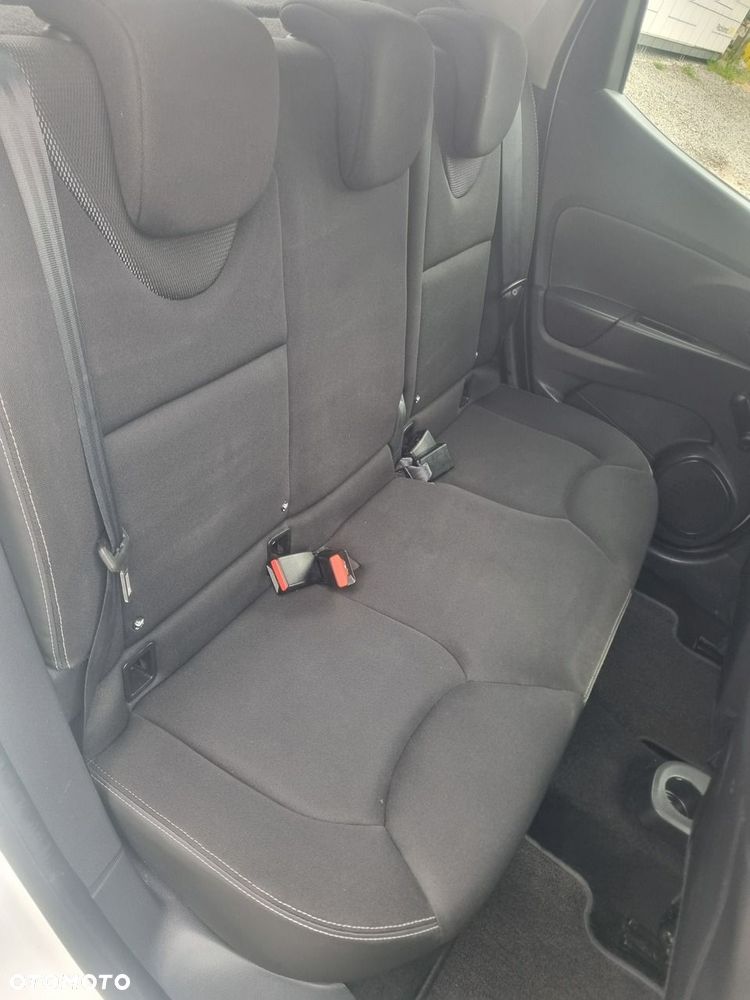 Renault Clio - 15