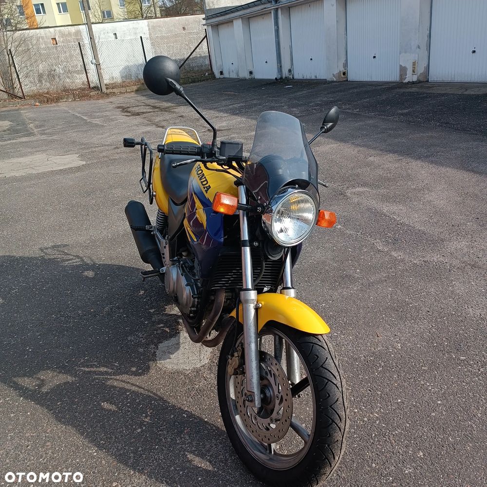 Honda CB - 10