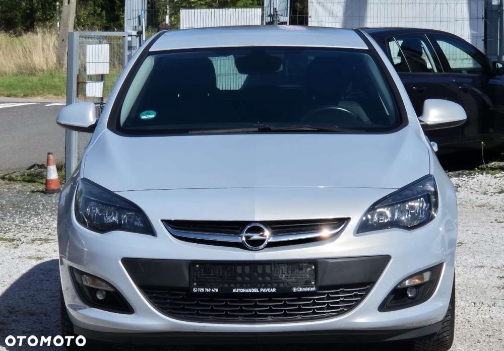 Opel Astra 2014 photo 4