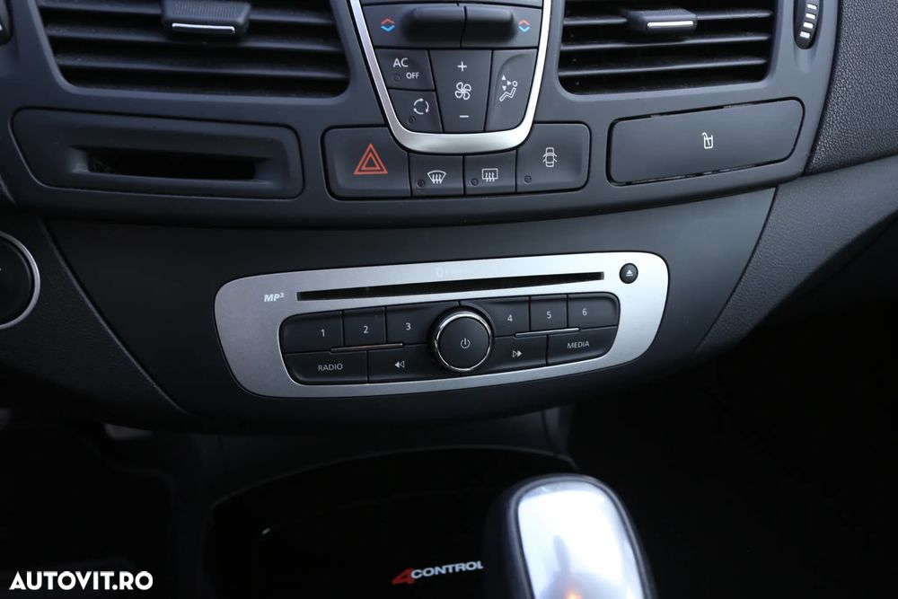 Renault Laguna dCi 175 FAP Aut. GT - 18