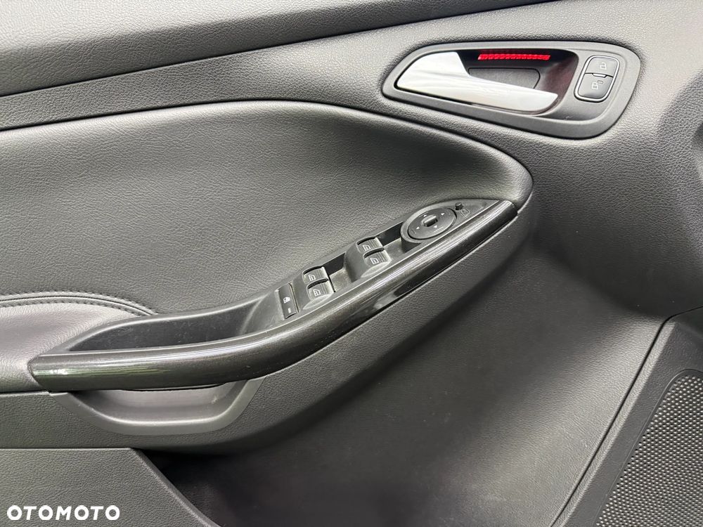 Ford Focus - 12