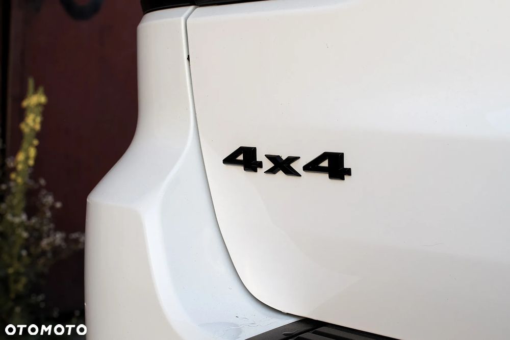 Jeep Grand Cherokee - 39