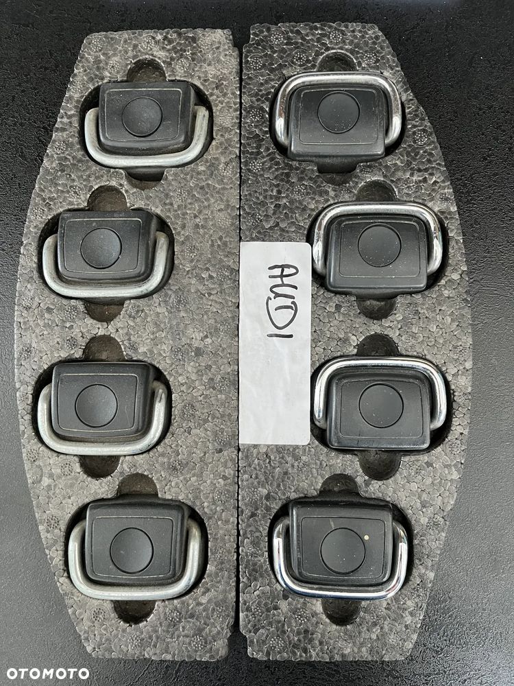 Audi A6 C7 LIFT STYROPIAN UCHWYTY ZACZEPY BAGAŻNIKA 4G9012171 - 1