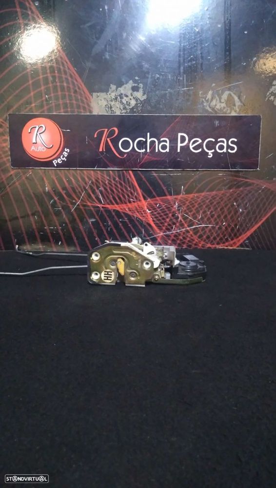 Fecho Da Porta Frente Dto Honda Hr-V (Gh) - 1