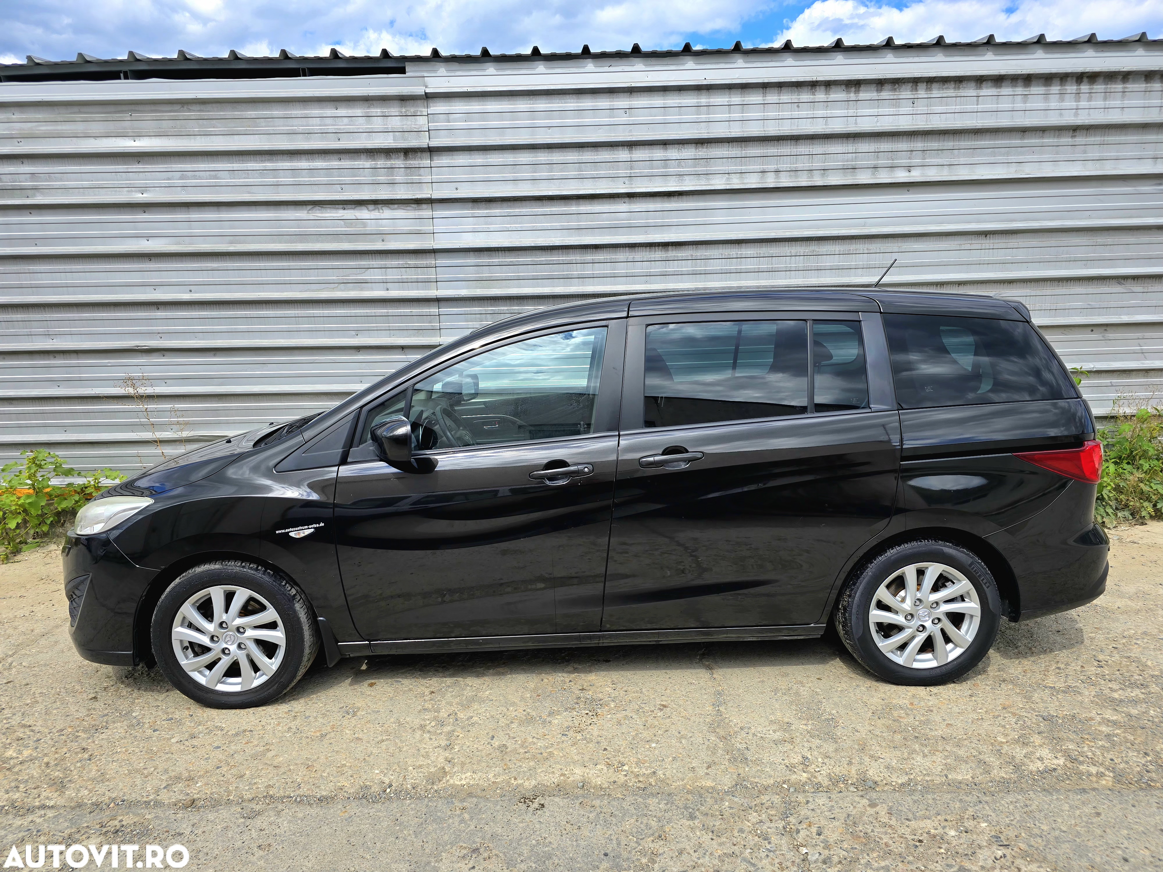 Mazda 5 - 12
