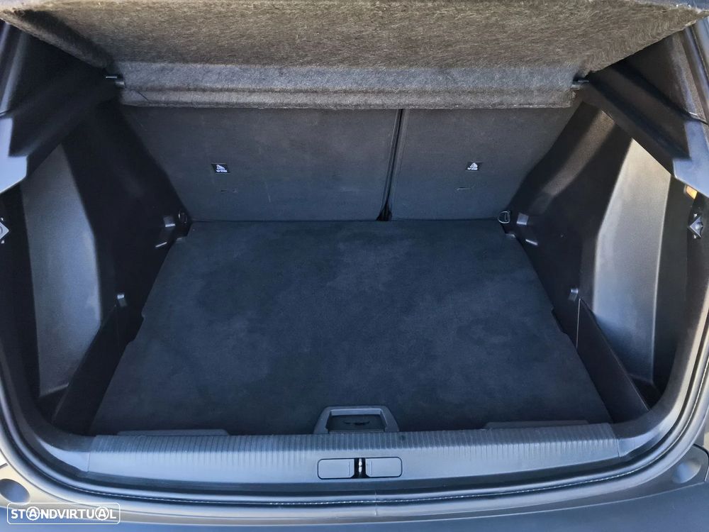 Peugeot 2008 1.2 PureTech Allure Pack - 25