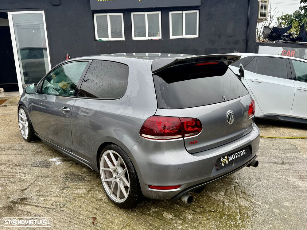 VW Golf 2.0 TSi GTI DSG - 2