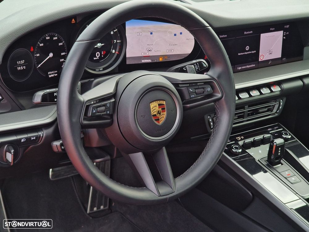 Porsche 911 Série F - 18