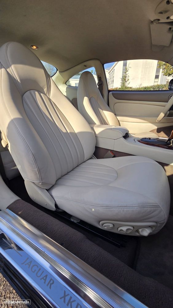 Jaguar XK XKR 4.0 Coupé - 10