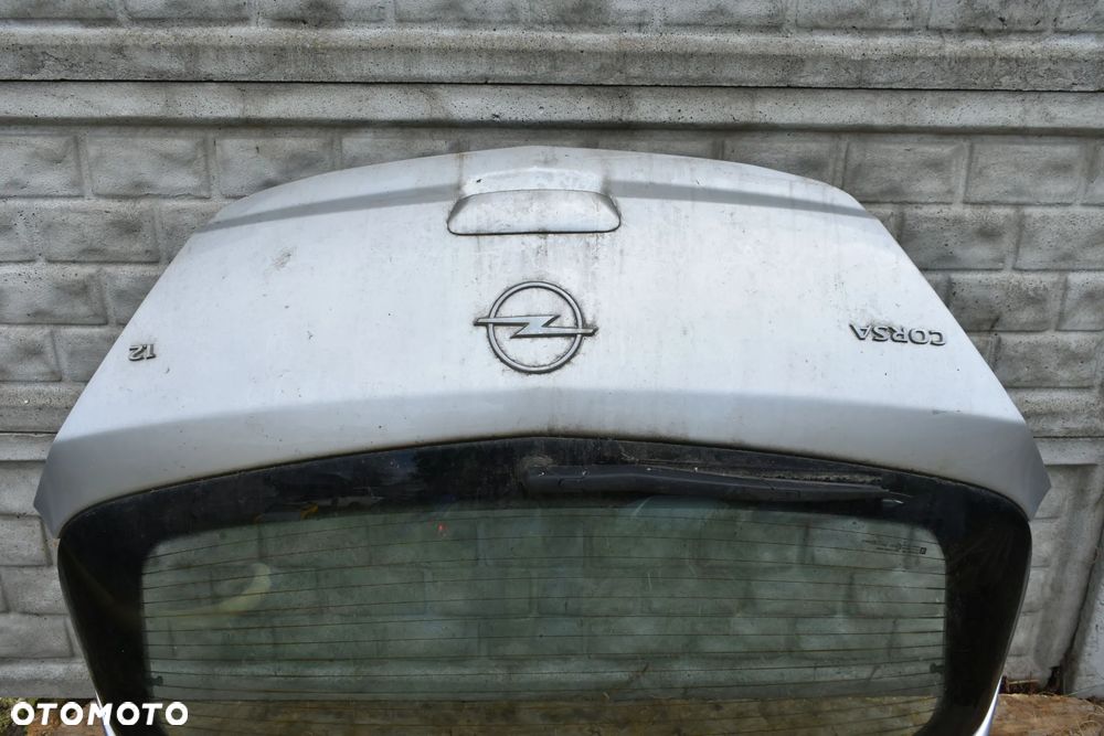 KLAPA BAGAŻNIKA OPEL CORSA D - 12