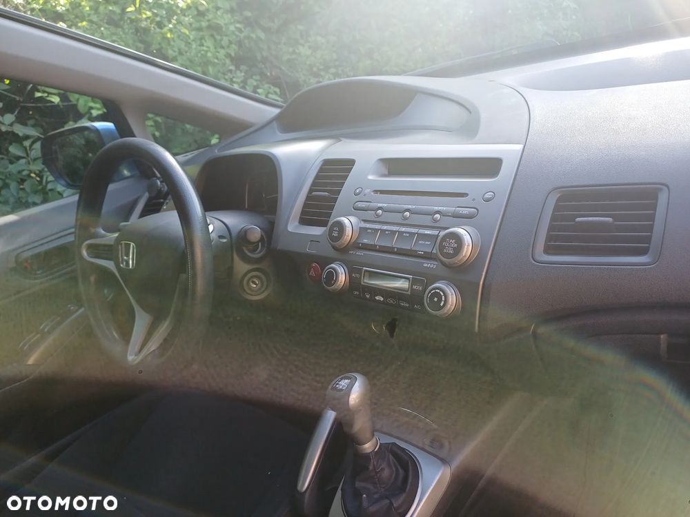 Honda Civic 1.8 Comfort - 10