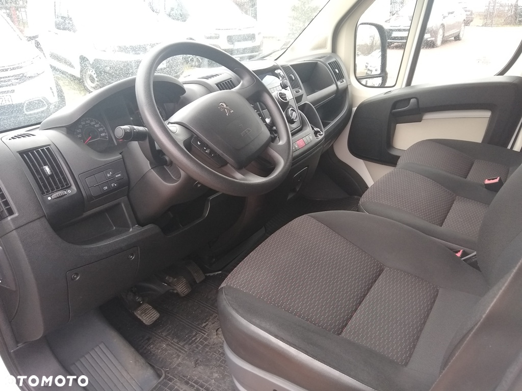 Peugeot Boxer - 12