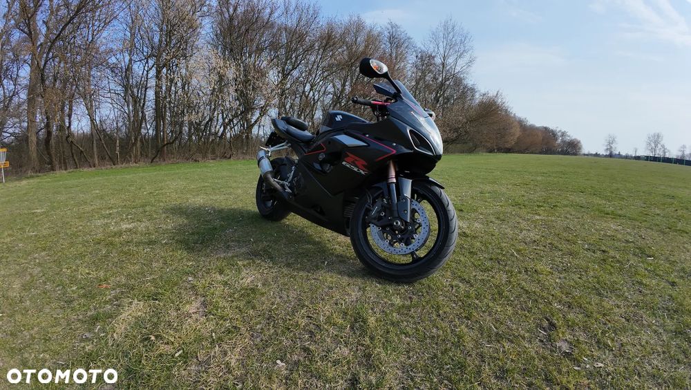 Suzuki GSX-R - 2