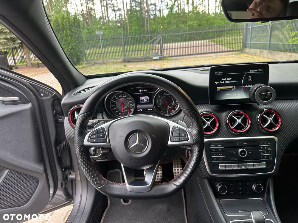 Mercedes-Benz Klasa A AMG 45 4-Matic - 20