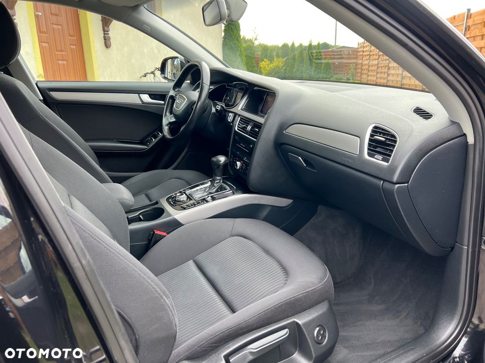 Audi A4 Avant - 11