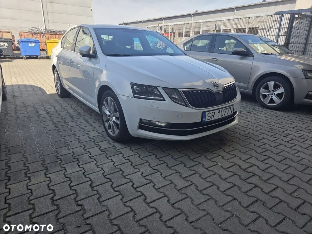 Skoda Octavia 2019 photo 2