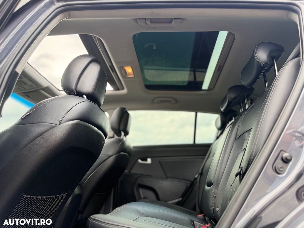 Kia Sportage 2.0 DSL HP 6AT 4x4 Style - 17