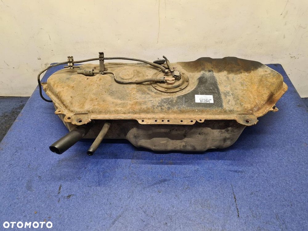 TOYOTA YARIS I 1.4D  ZBIORNIK PALIWA - 7