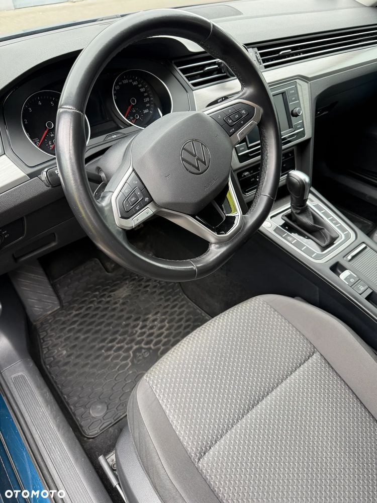Volkswagen Passat 1.5 TSI EVO Essence DSG - 9