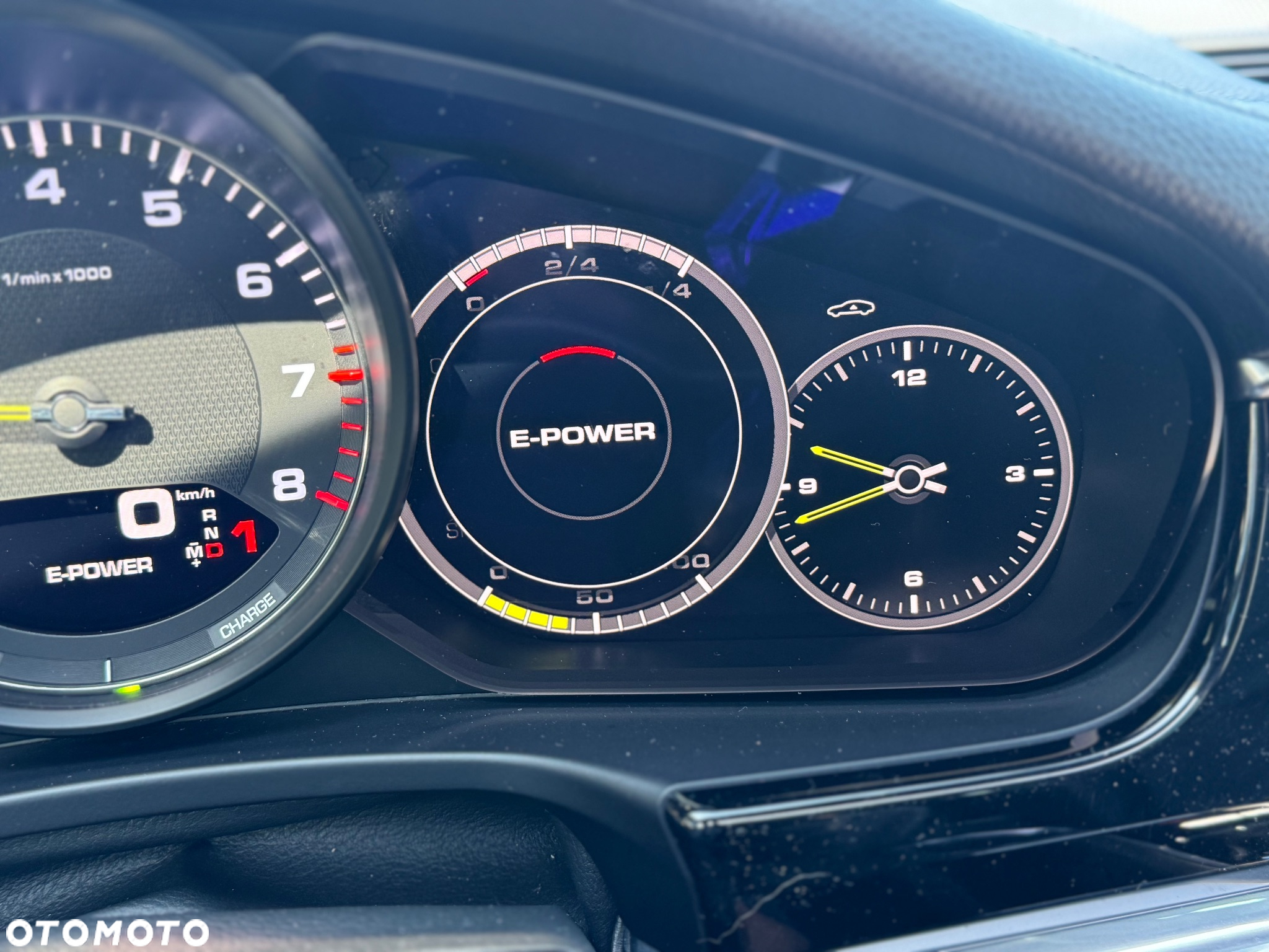 Porsche Panamera 4 E-Hybrid Sport Turismo - 26