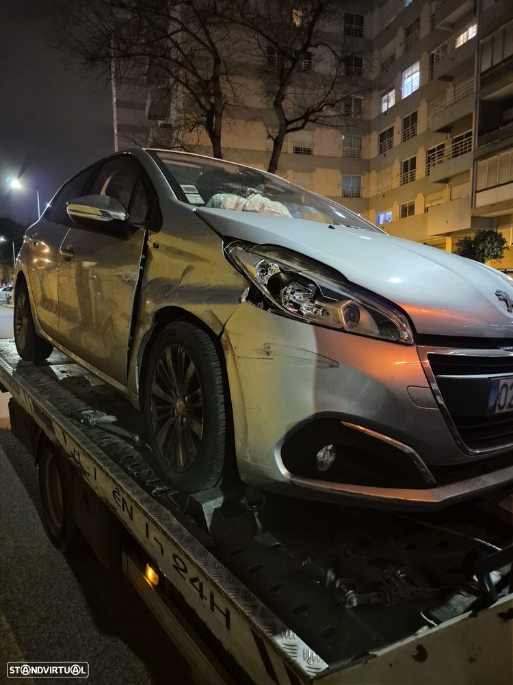 Peugeot 208 1.2 PureTech Active - 3