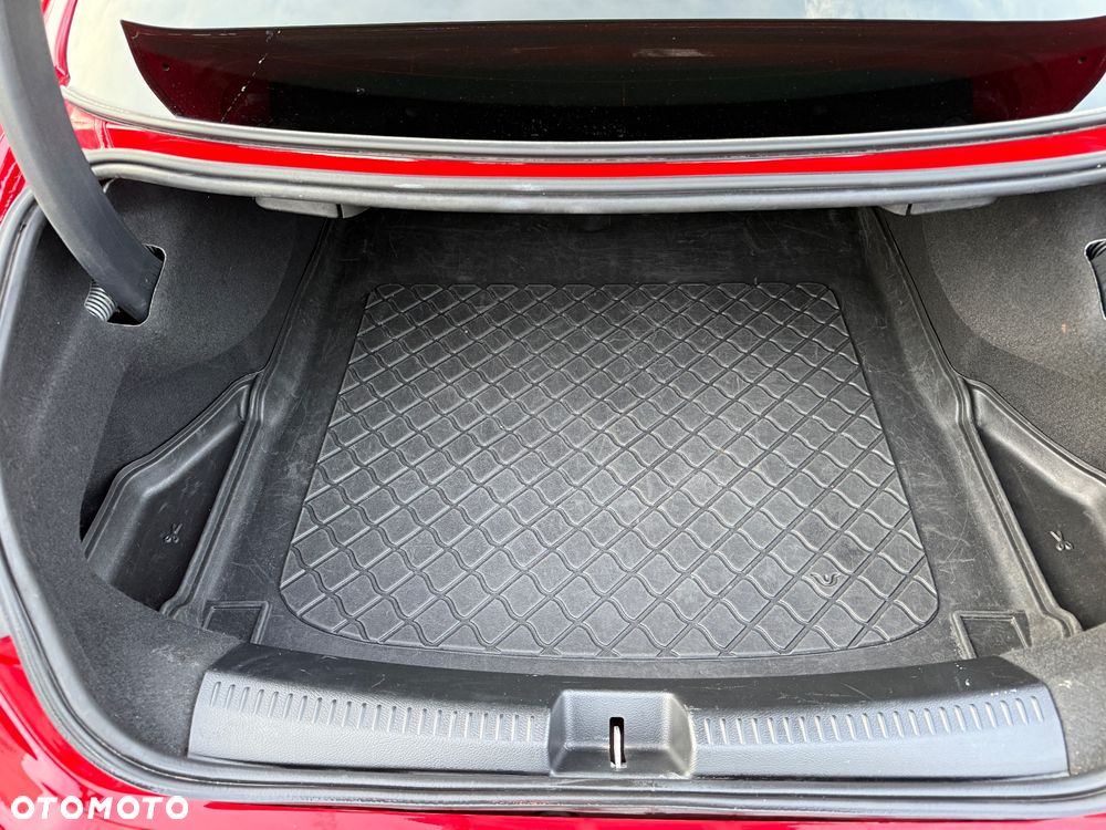 Mercedes-Benz CLA 220 Progressive 7G-DCT - 15