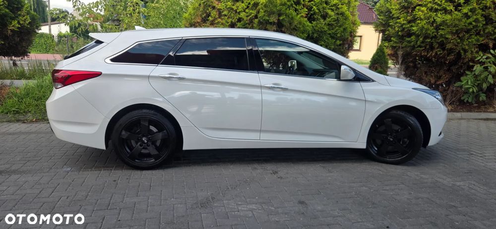 Hyundai i40 Kombi 1.7 CRDi DCT Premium - 19