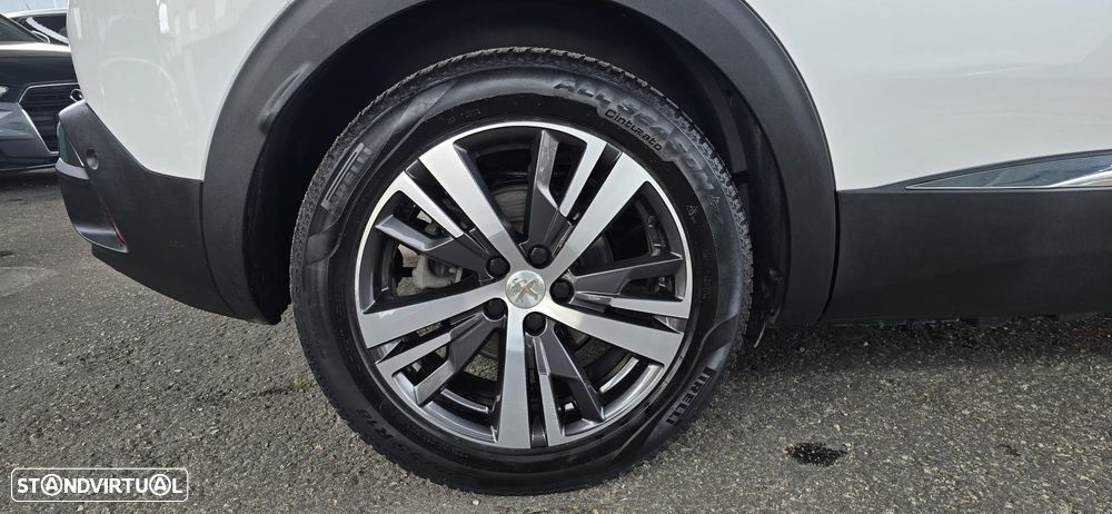 Peugeot 3008 1.6 Hybrid Allure e-EAT8 - 13