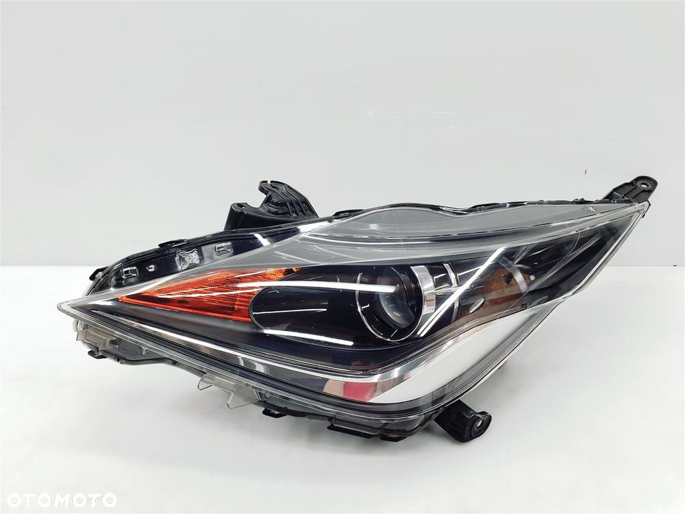 TOYOTA AYGO II 14r+ LAMPA PRZÓD SOCZEWKA LED ORY EU !!! 0H17 - 11