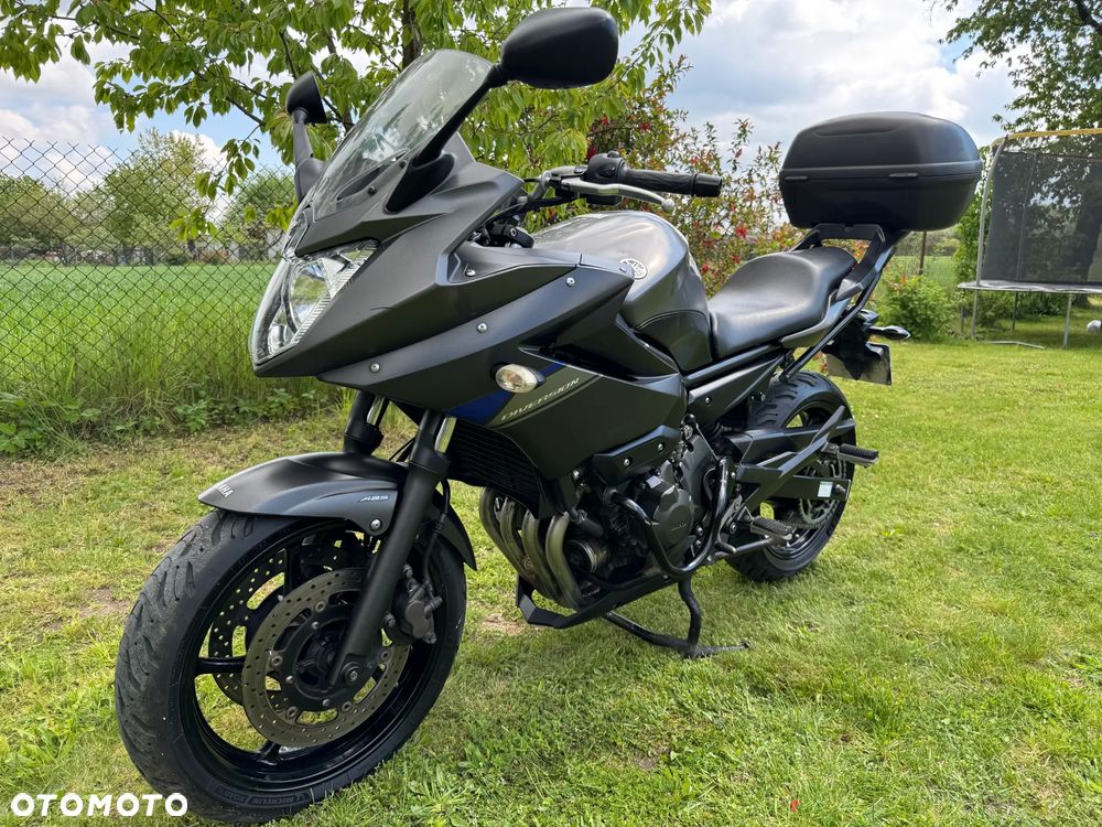Yamaha XJ - 2