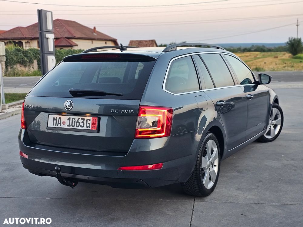 Skoda Octavia 2.0 TDI Style - 3