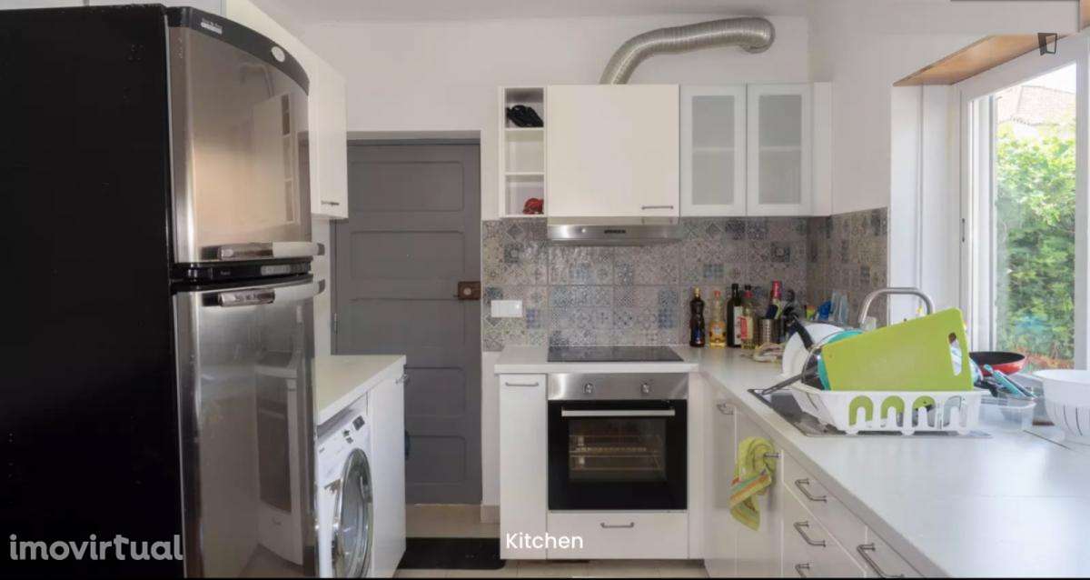 Quarto - localizado em Lisbon - Grande imagem: 3/8