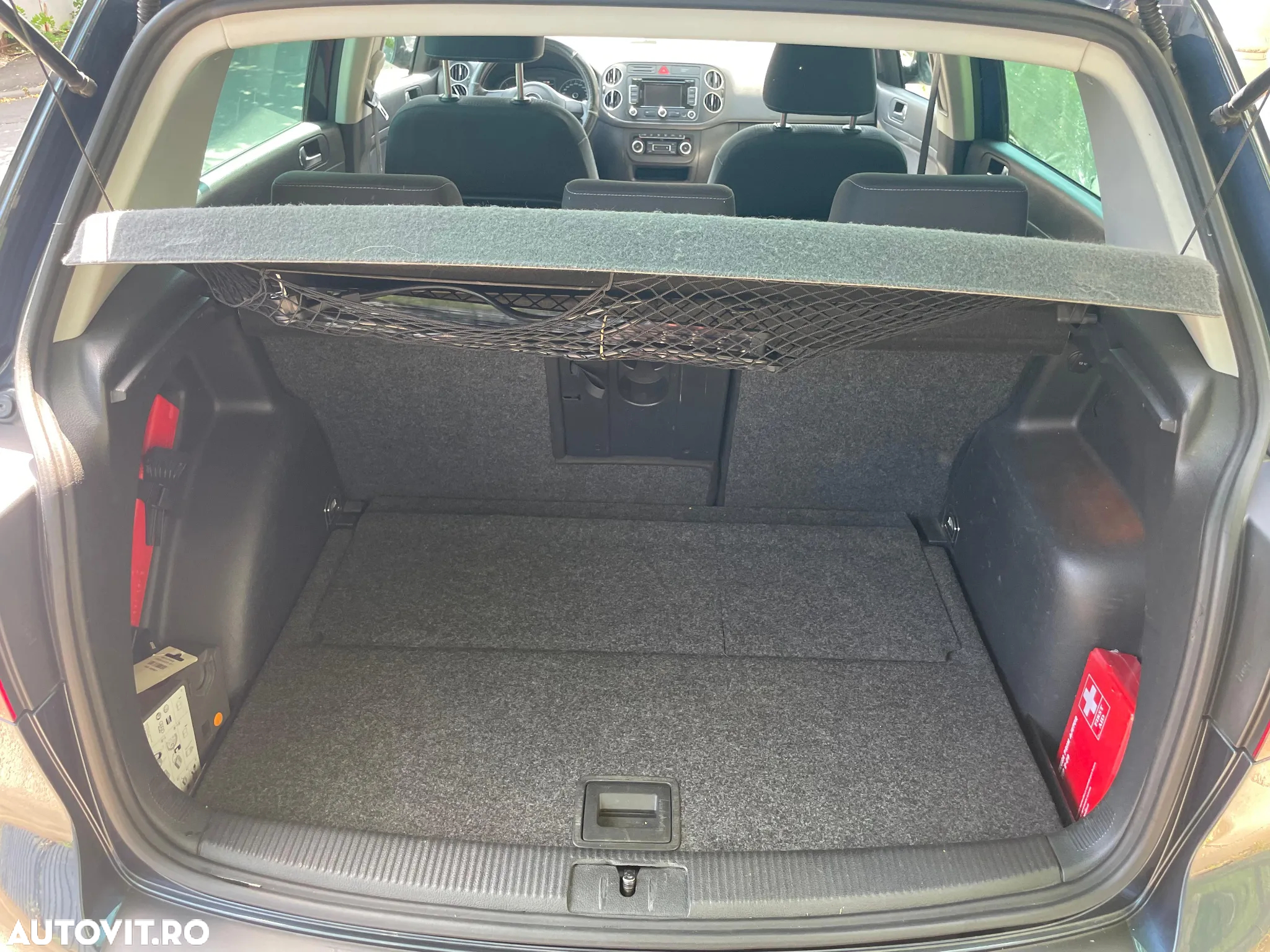 Volkswagen Golf Plus 1.9 TDI Comfortline DPF - 34
