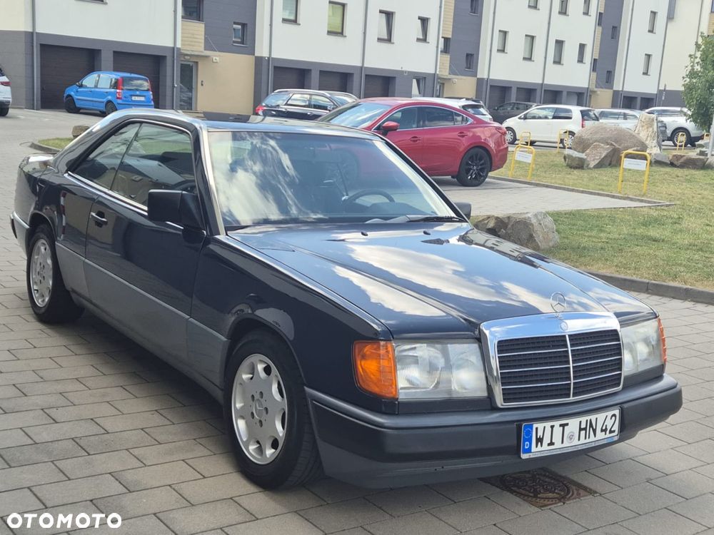 Mercedes-Benz W124 (1984-1993) - 1