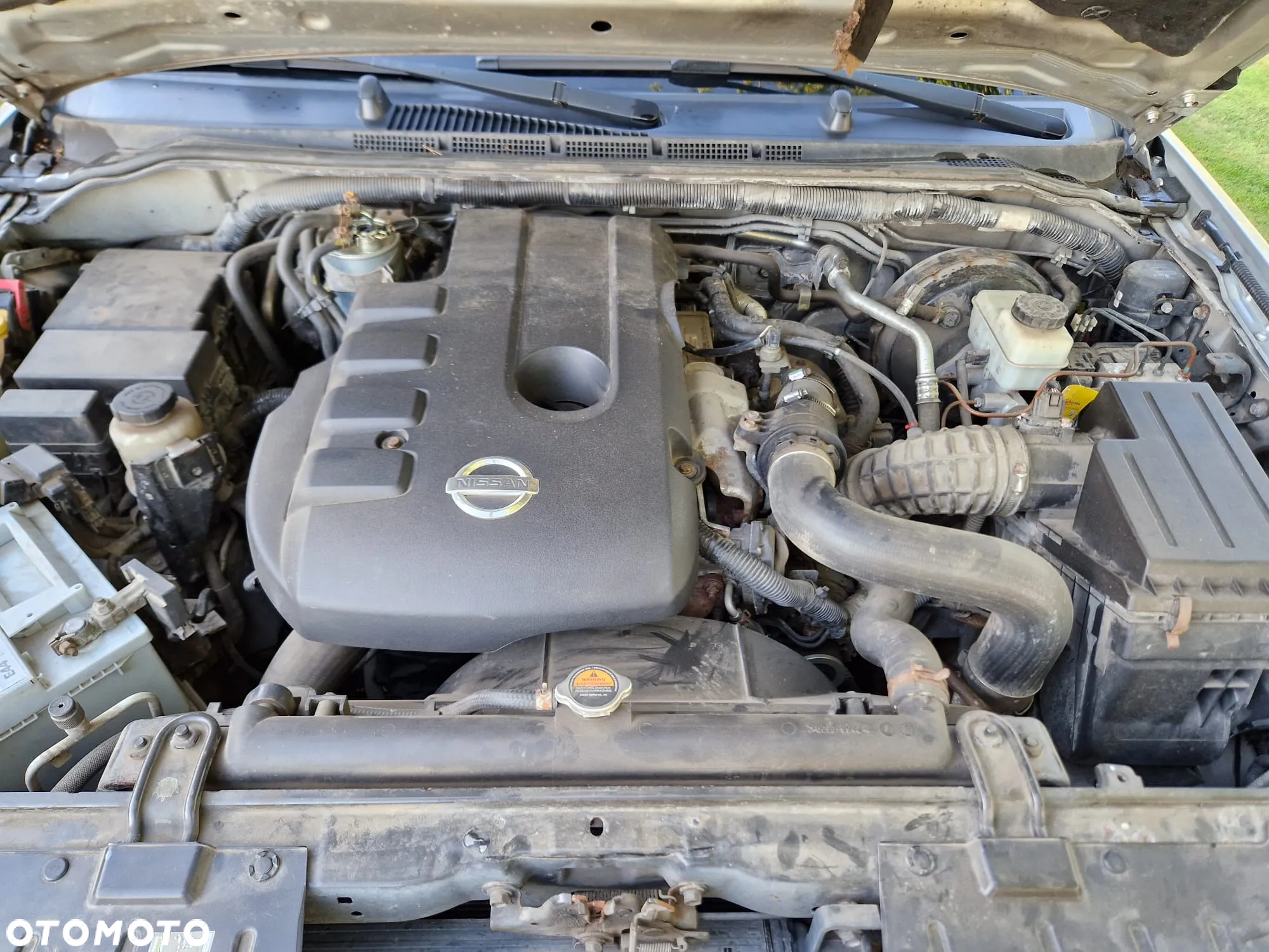 Nissan Pathfinder 2.5 D SE - 10