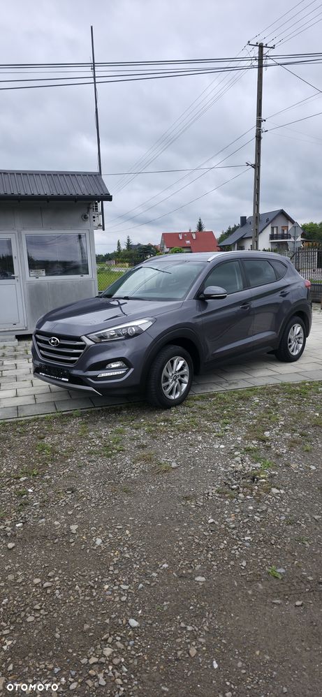 Hyundai Tucson - 1