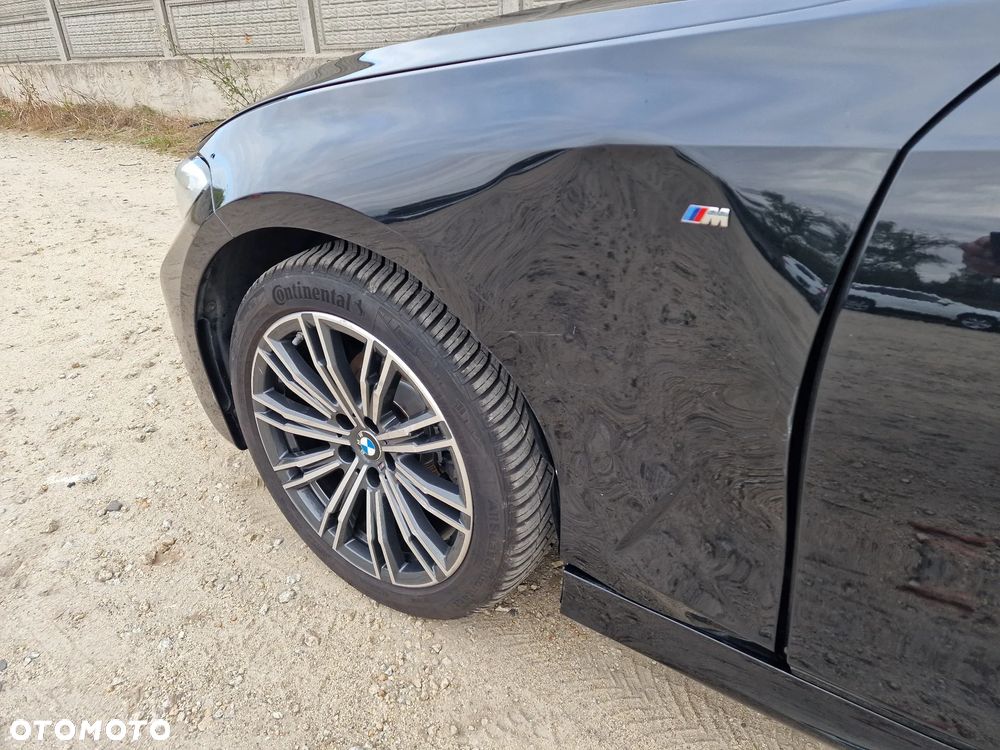 BMW Seria 3 318i M Sport - 29