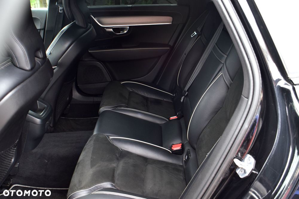 Volvo S90 D5 AWD R-Design - 24