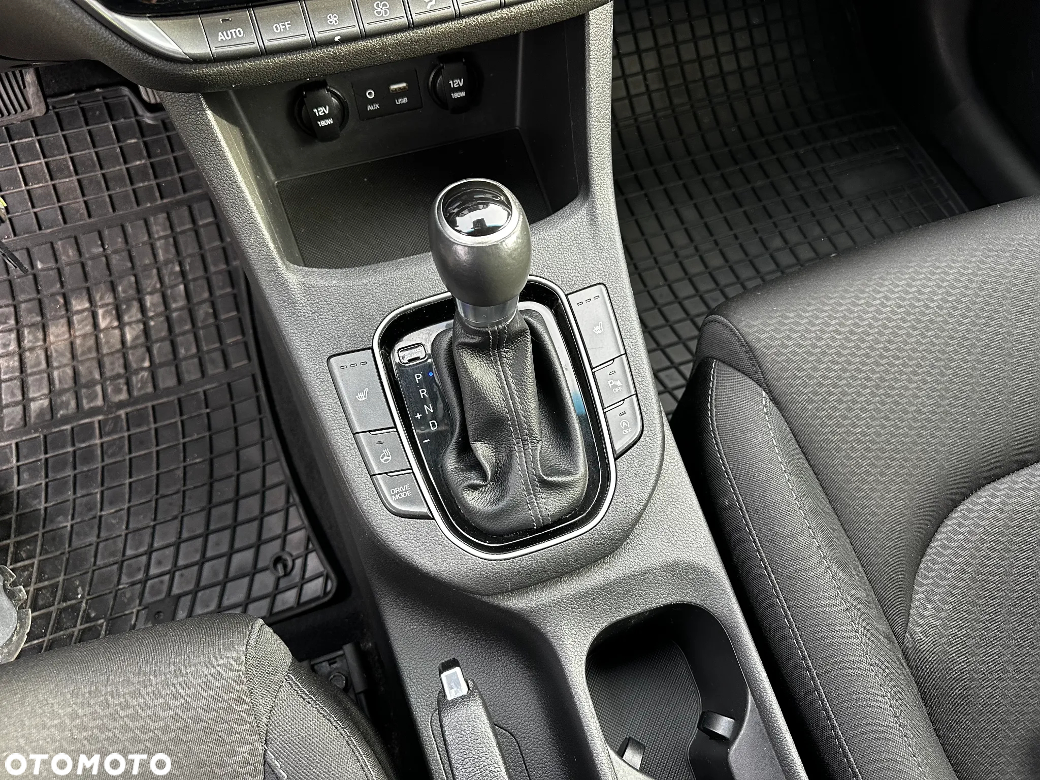 Hyundai i30 - 16