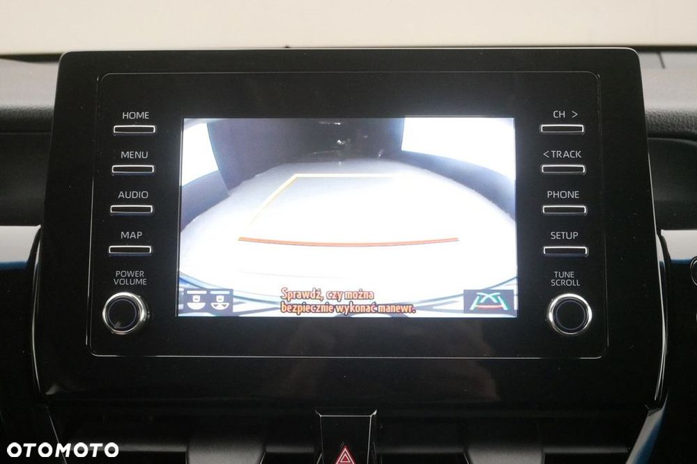 Toyota Camry 2.5 Hybrid Comfort CVT - 18